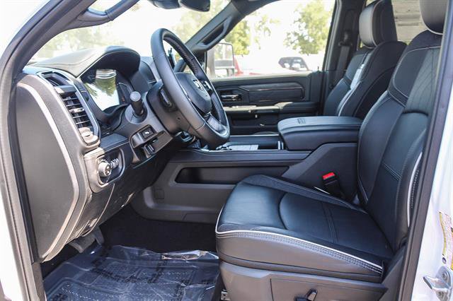 New 2025 RAM 3500 Limited image 19