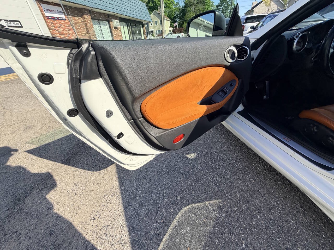 Used 2012 Nissan 370Z Touring RWD image 19