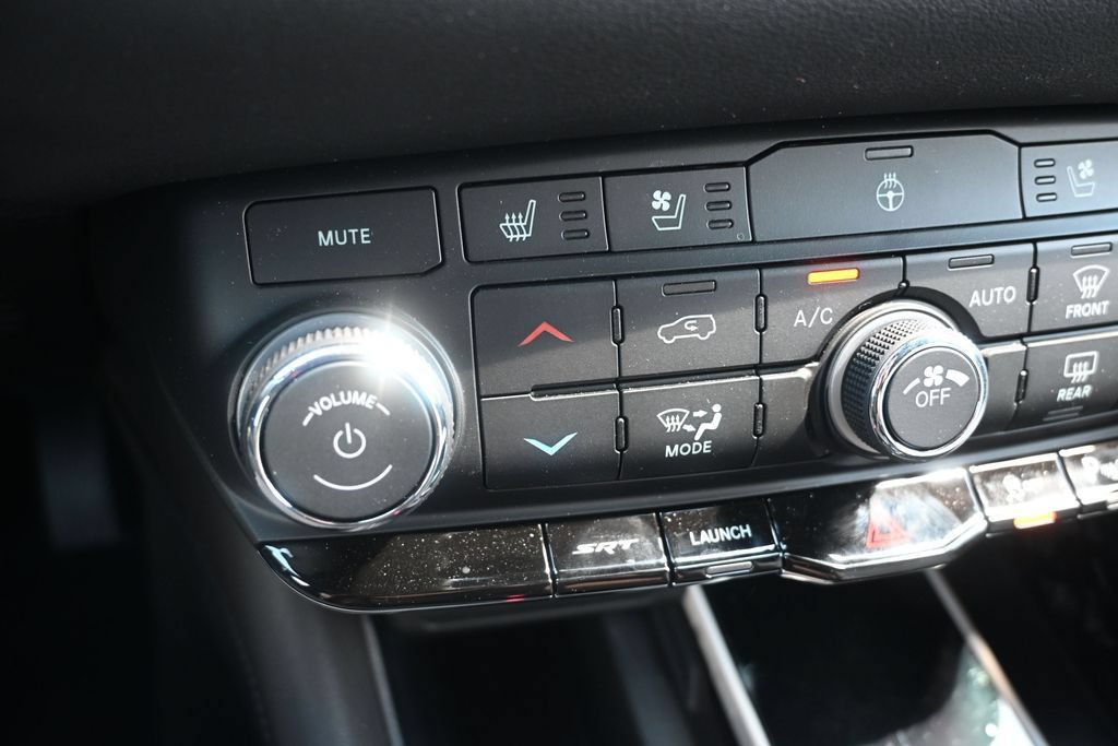 Used 2025 Dodge Durango SRT Hellcat AWD/4WD image 29