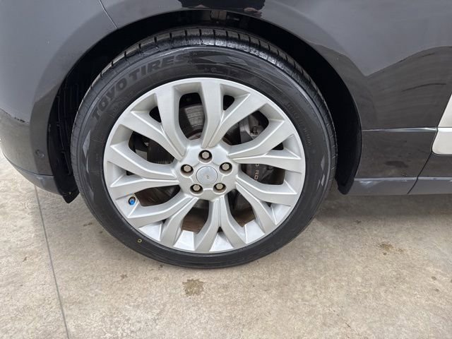 Used 2021 Land Rover Range Rover Westminster Edition image 9