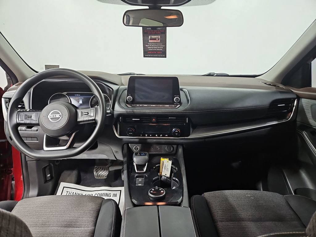Used 2021 Nissan Rogue SV AWD/4WD image 18