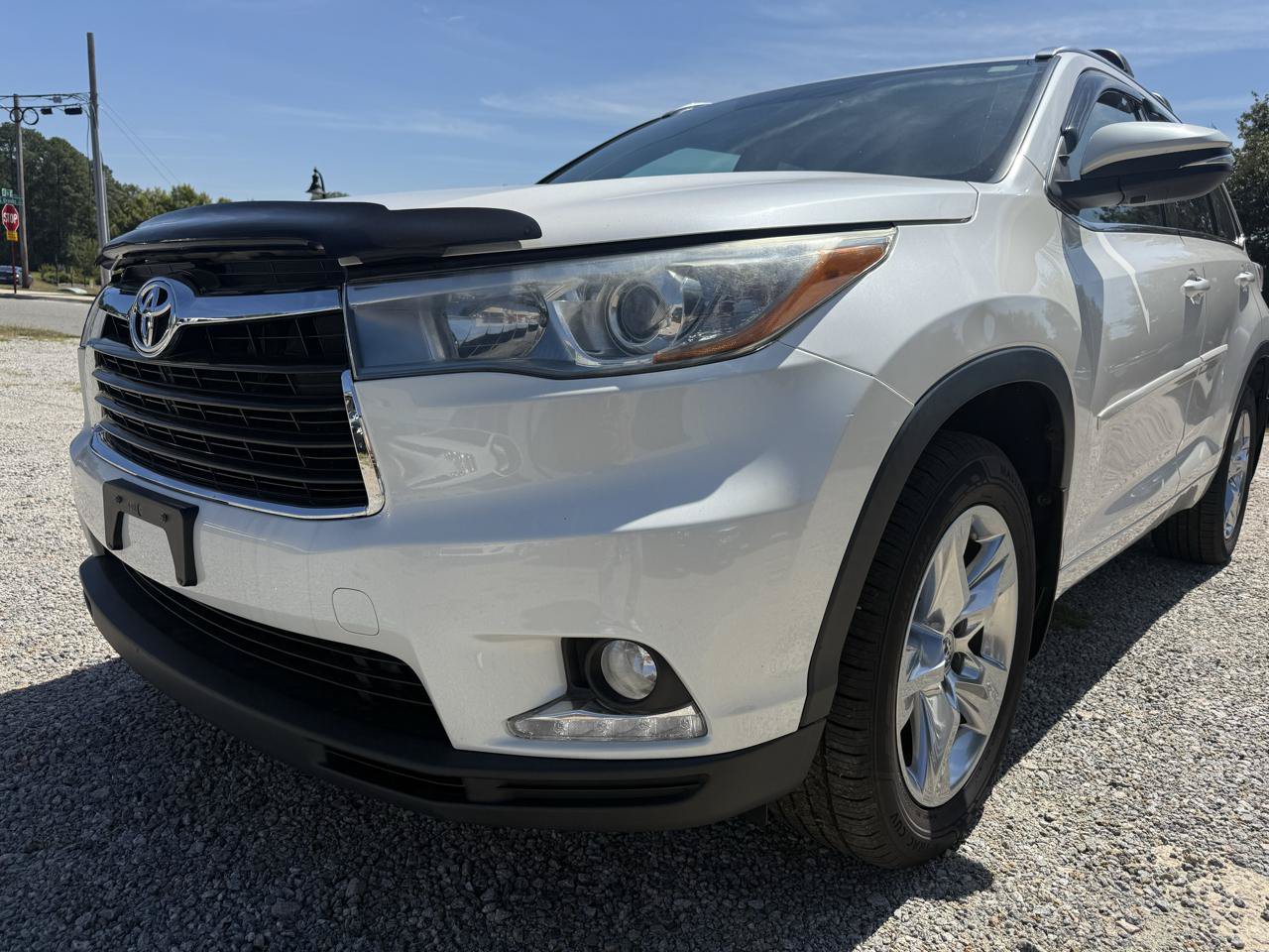 Used 2015 Toyota Highlander Limited AWD/4WD image 10