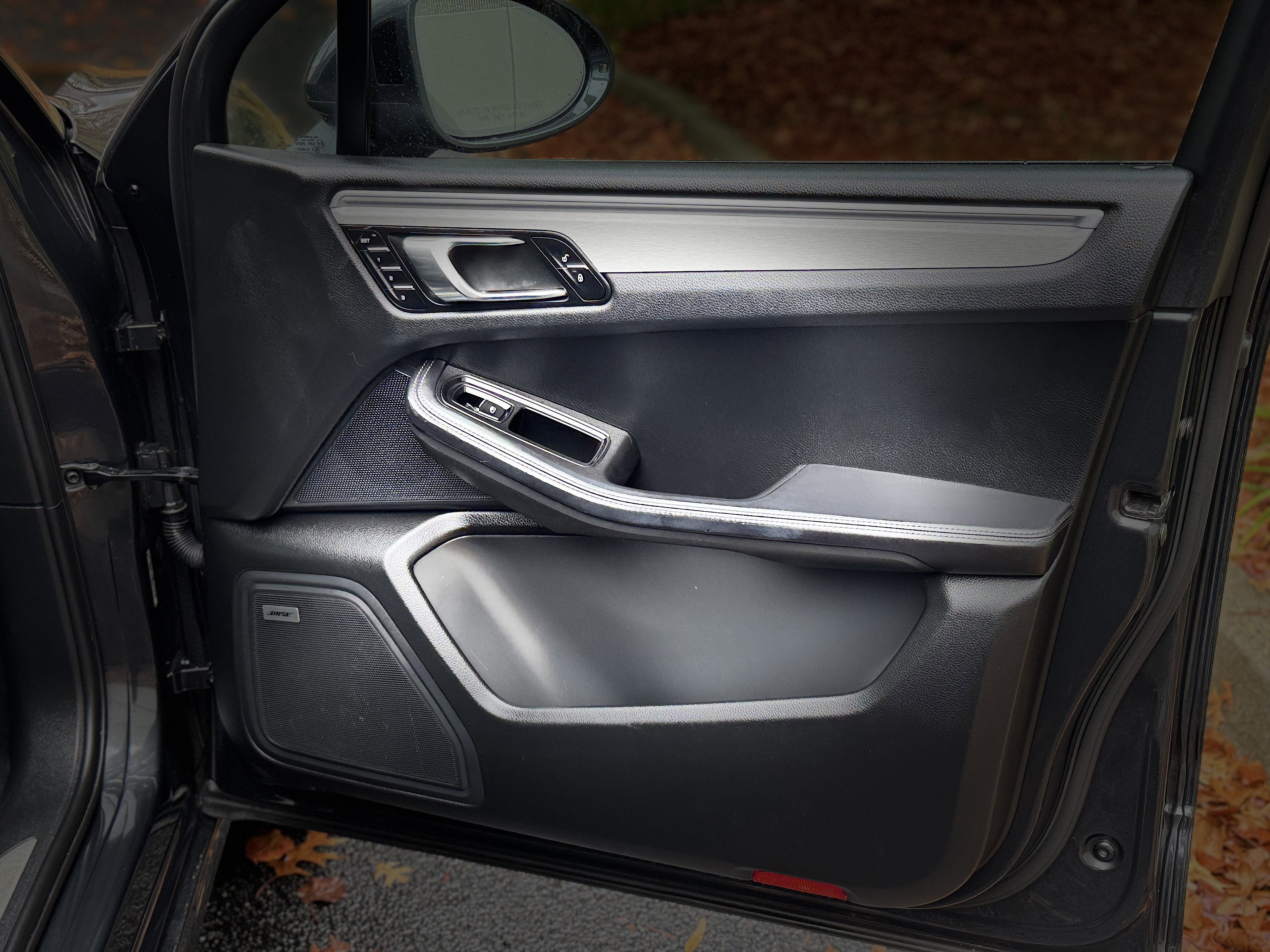 Used 2017 Porsche Macan Turbo image 29