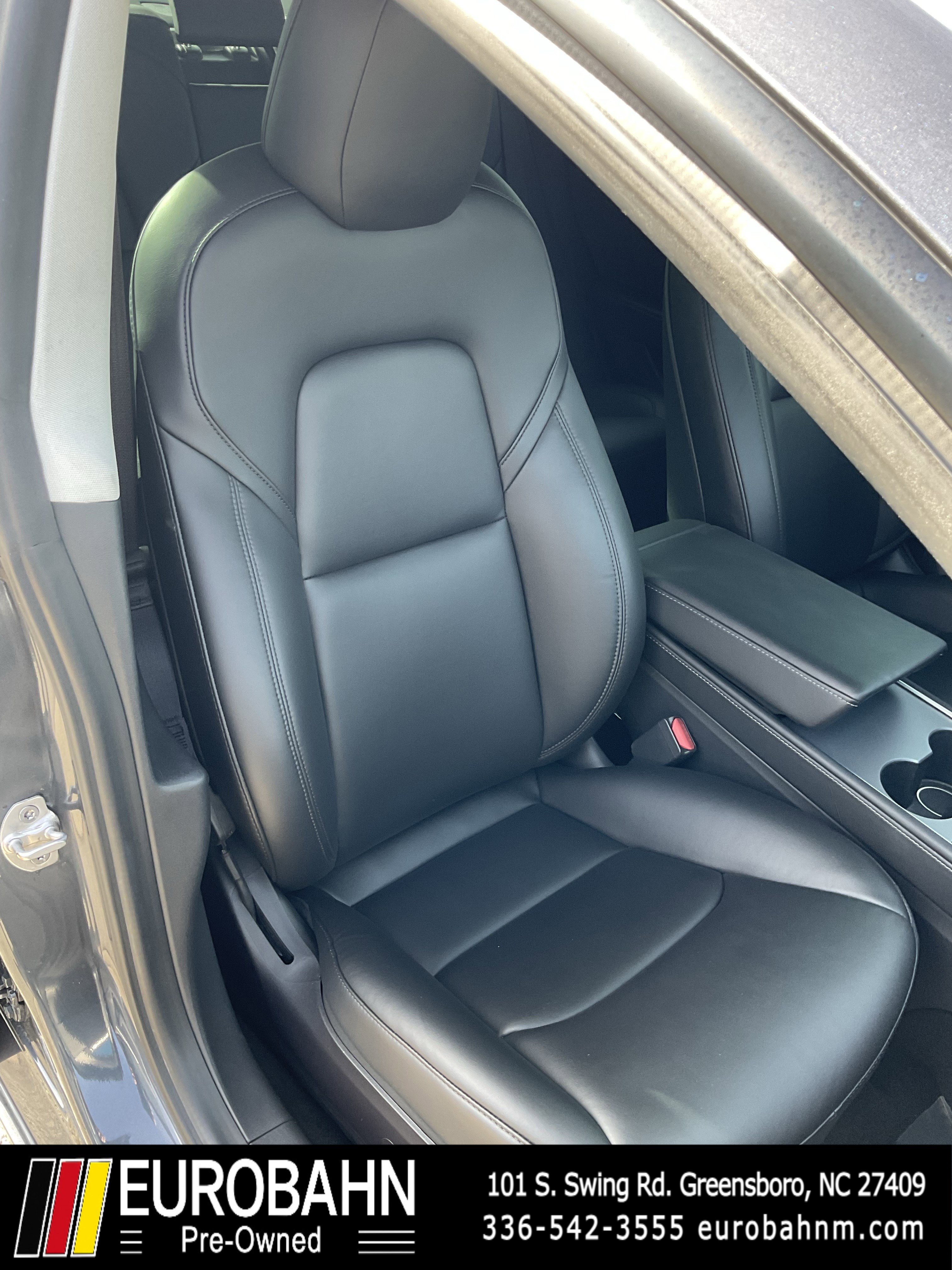 Used 2021 Tesla Model 3 Performance image 18