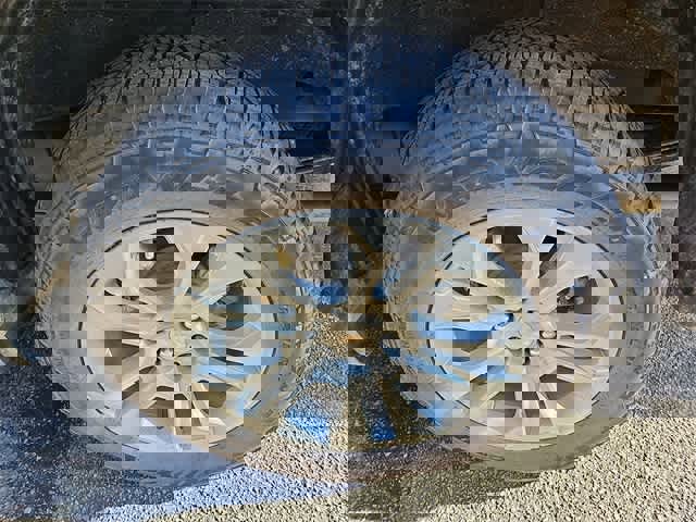 Used 2025 Chevrolet Silverado 1500 LTZ image 5