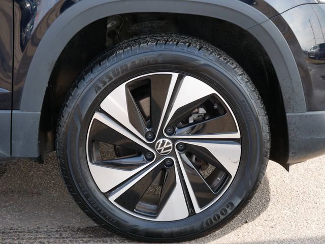 Used 2023 Volkswagen Taos SE image 9