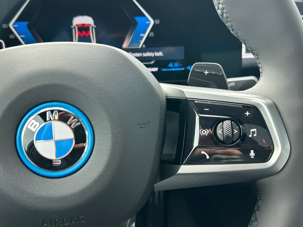 New 2027 BMW 550e xDrive w/ Premium Package AWD/4WD image 20