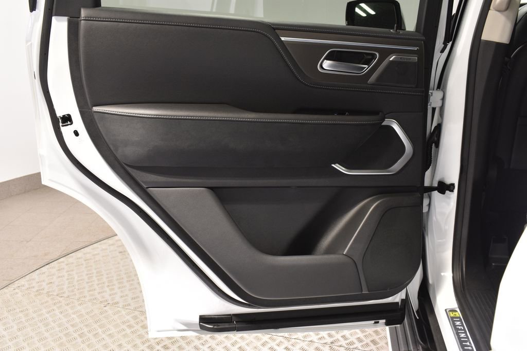 New 2026 INFINITI QX80 Luxe w/ Cargo Package AWD/4WD image 29