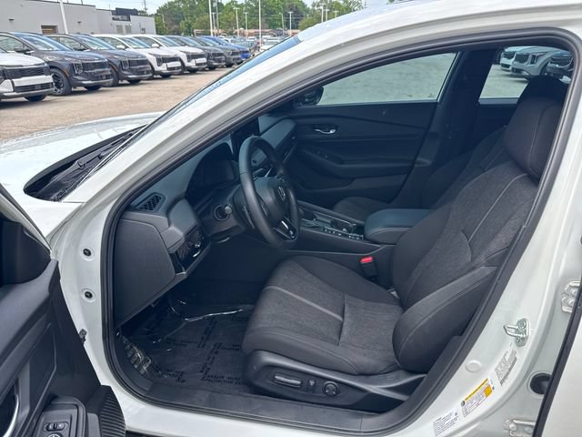 Used 2024 Honda Accord Sport image 14