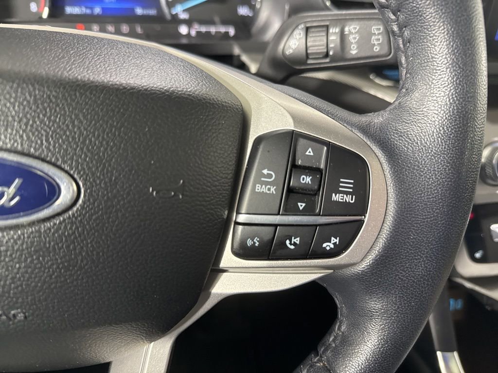 Used 2023 Ford Explorer XLT w/ Equipment Group 202A AWD/4WD image 25