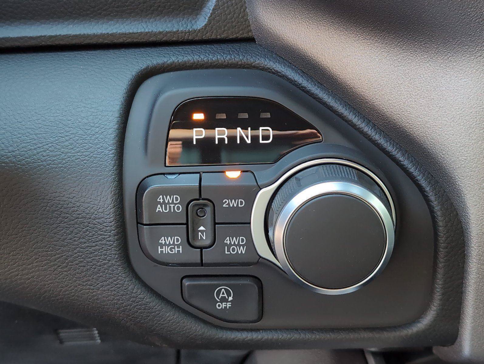 New 2026 RAM 1500 Big Horn AWD/4WD image 18
