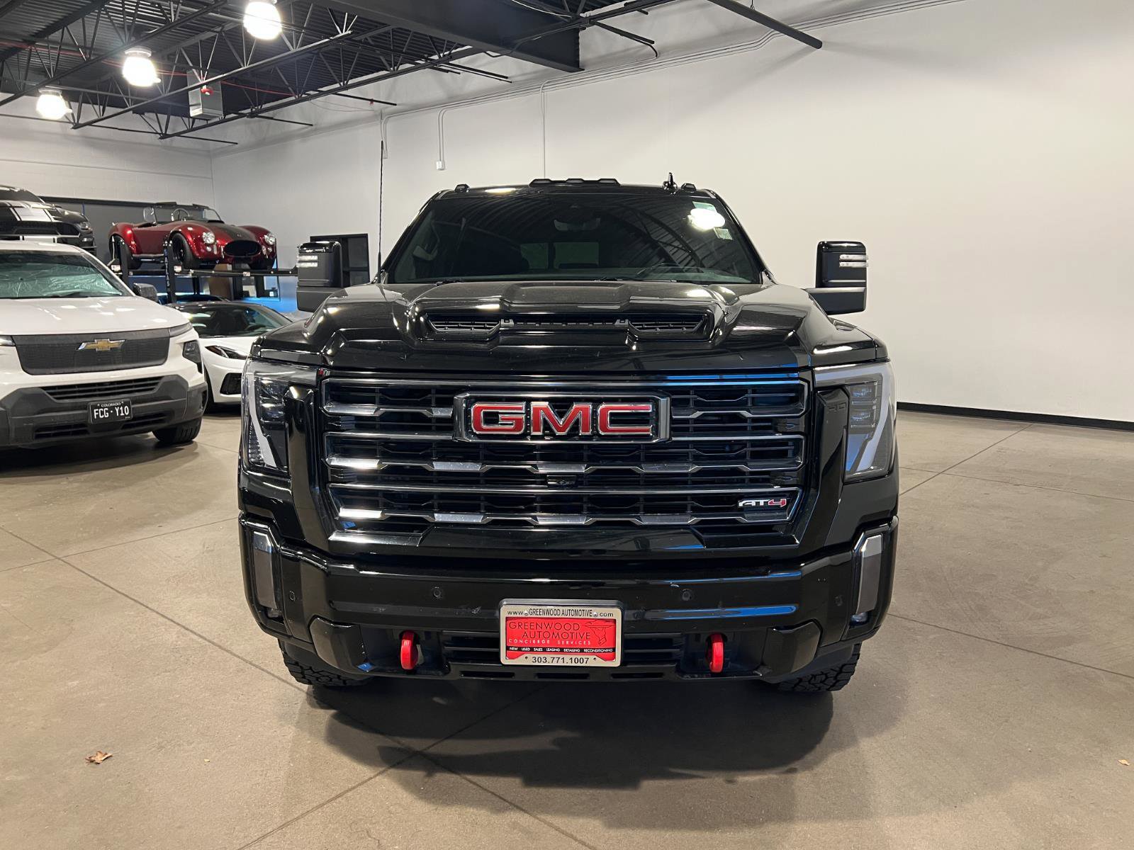 Used 2024 GMC Sierra 2500 AT4 w/ AT4 Premium Plus Package image 8