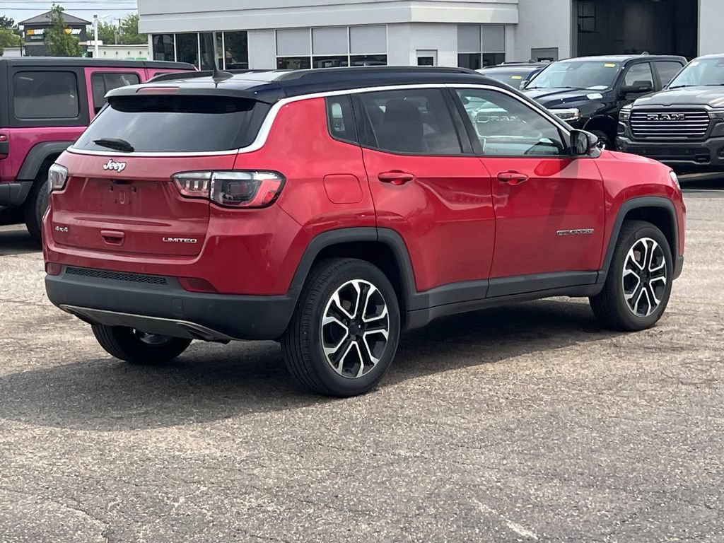Used 2023 Jeep Compass Limited AWD/4WD image 4