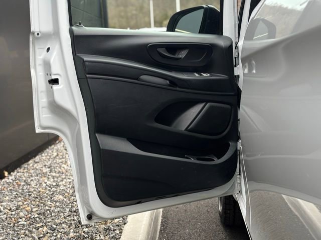 Used 2022 Mercedes-Benz Metris image 19