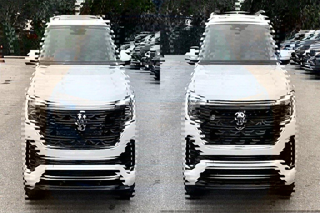 New 2026 Volkswagen Atlas SEL Premium R-Line image 10