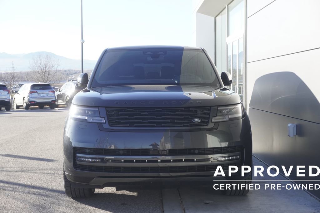 Used 2025 Land Rover Range Rover Long Wheelbase SE image 5