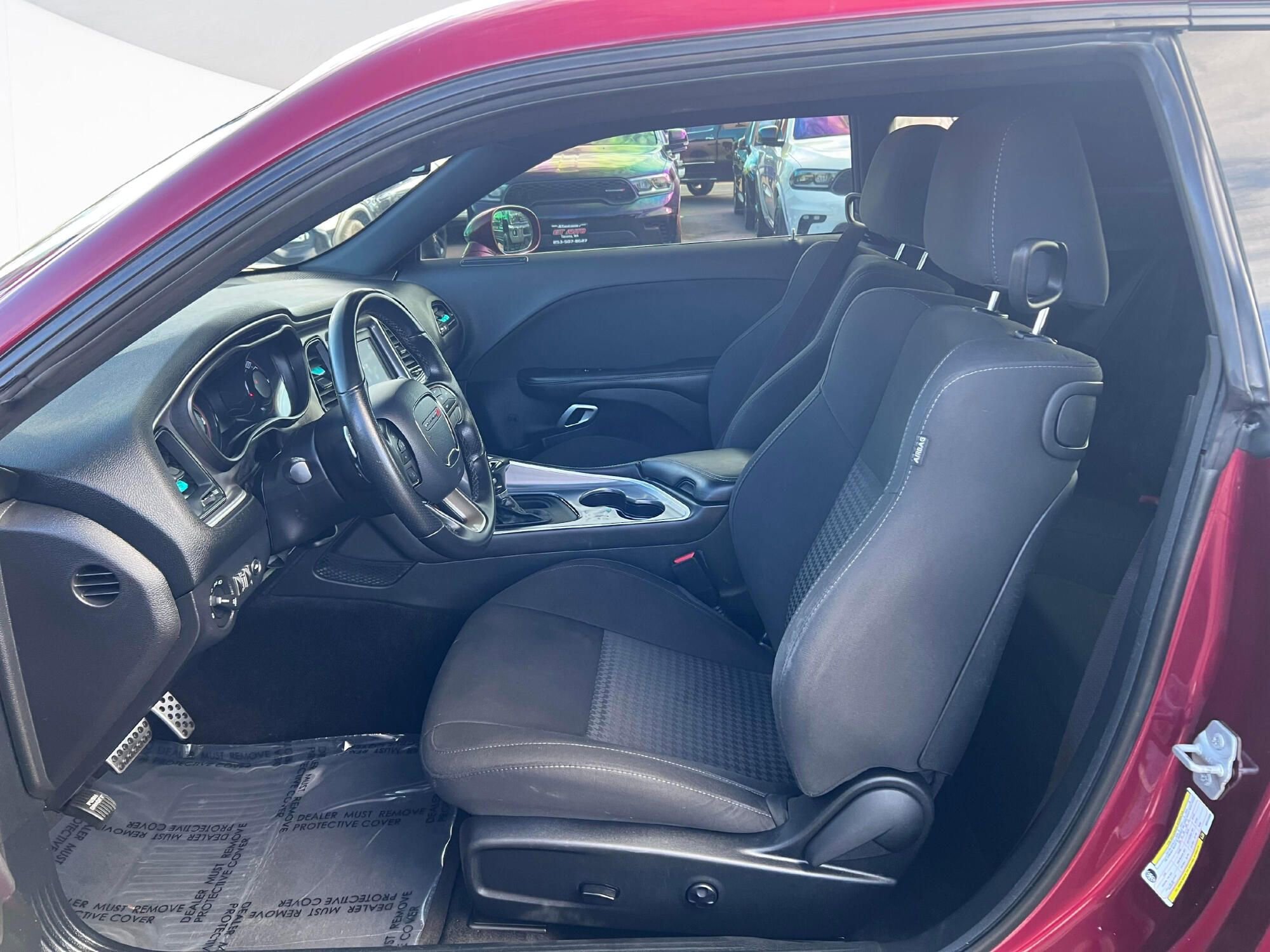 Used 2019 Dodge Challenger R/T w/ Blacktop Package image 10