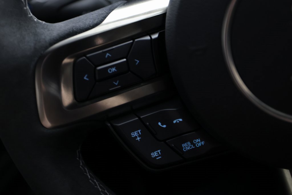 Used 2016 Ford Mustang Shelby GT350 w/ Technology Package image 22