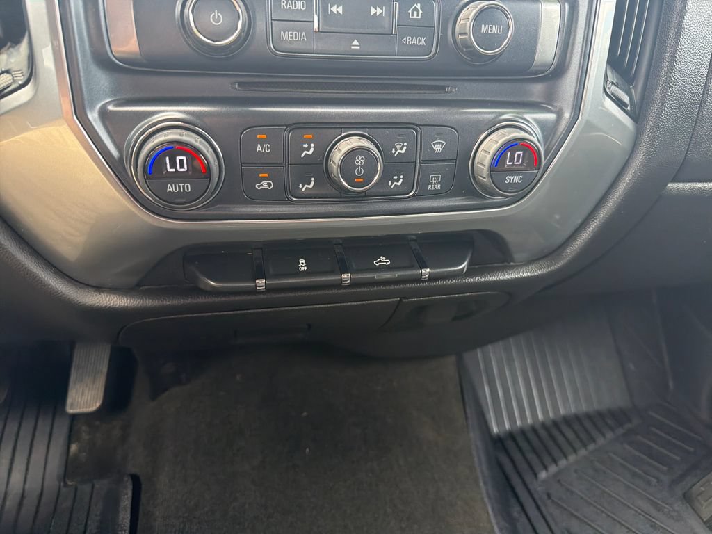 Used 2017 Chevrolet Silverado 1500 LT w/ All Star Edition AWD/4WD image 24