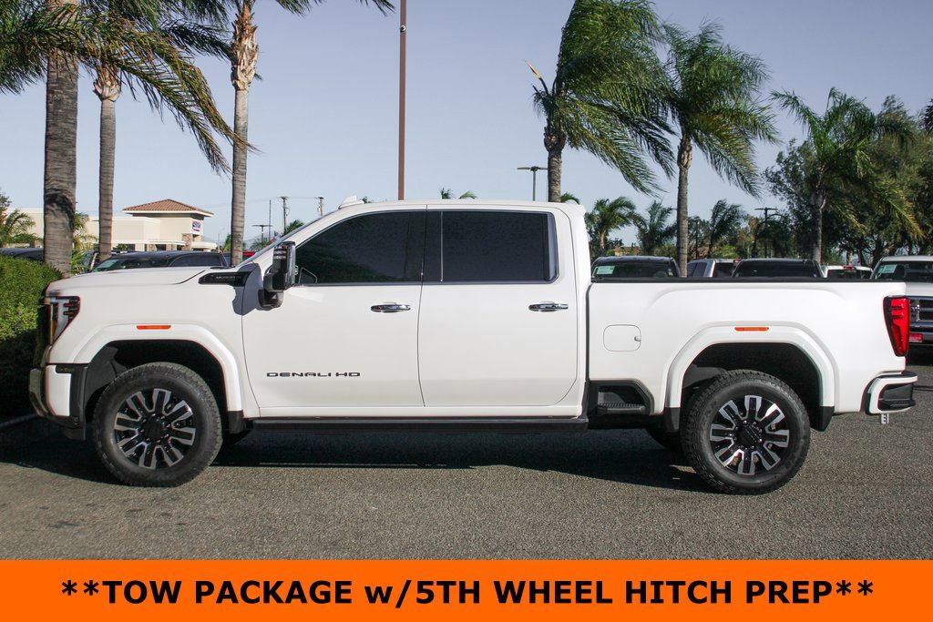 Used 2025 GMC Sierra 2500 Denali Ultimate image 5