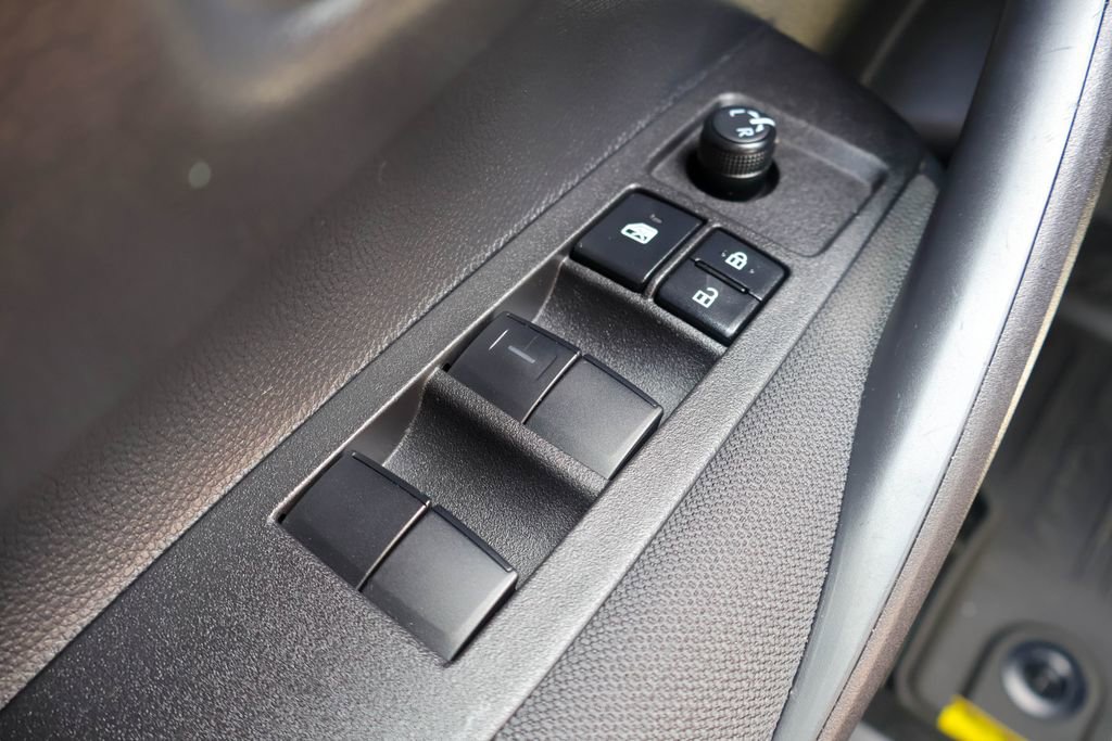 Used 2026 Toyota Corolla SE w/ SE Package FWD image 17
