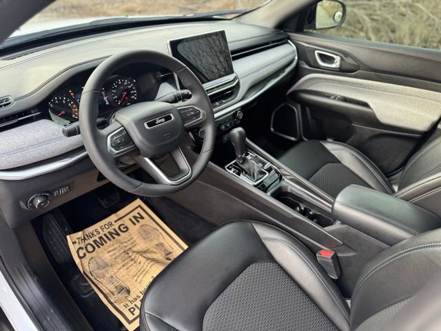 Used 2023 Jeep Compass Latitude w/ Convenience Group image 10