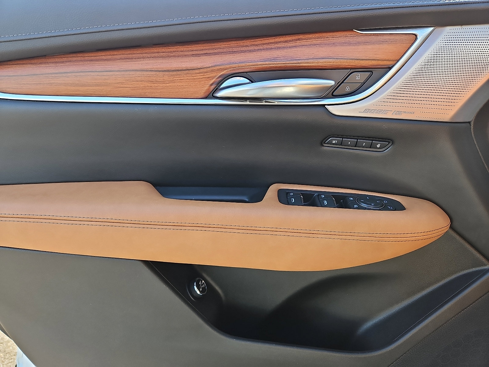 Used 2021 Cadillac XT5 Premium Luxury AWD/4WD image 12