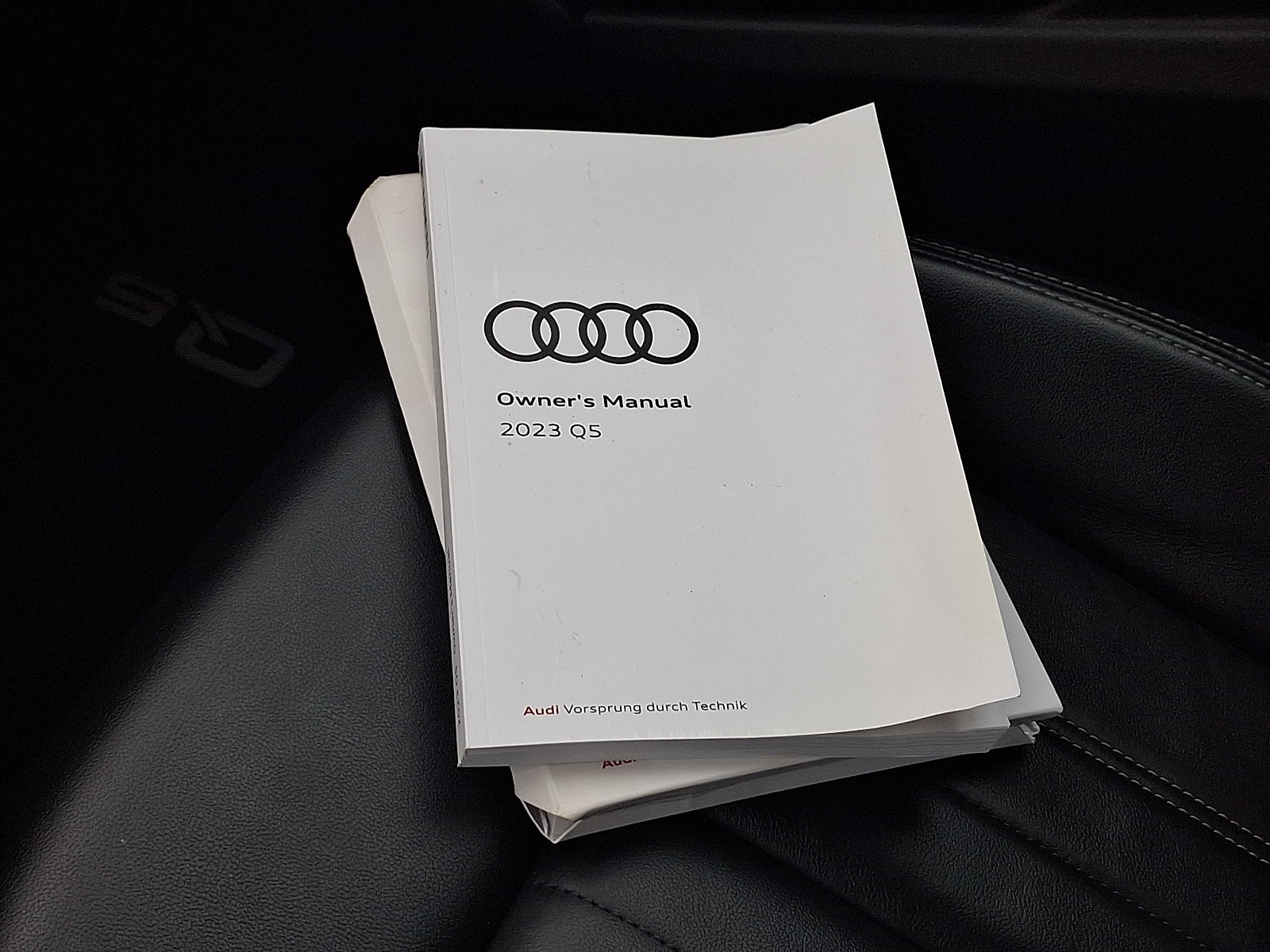 Used 2023 Audi Q5 2.0T Premium w/ Convenience Package AWD/4WD image 26