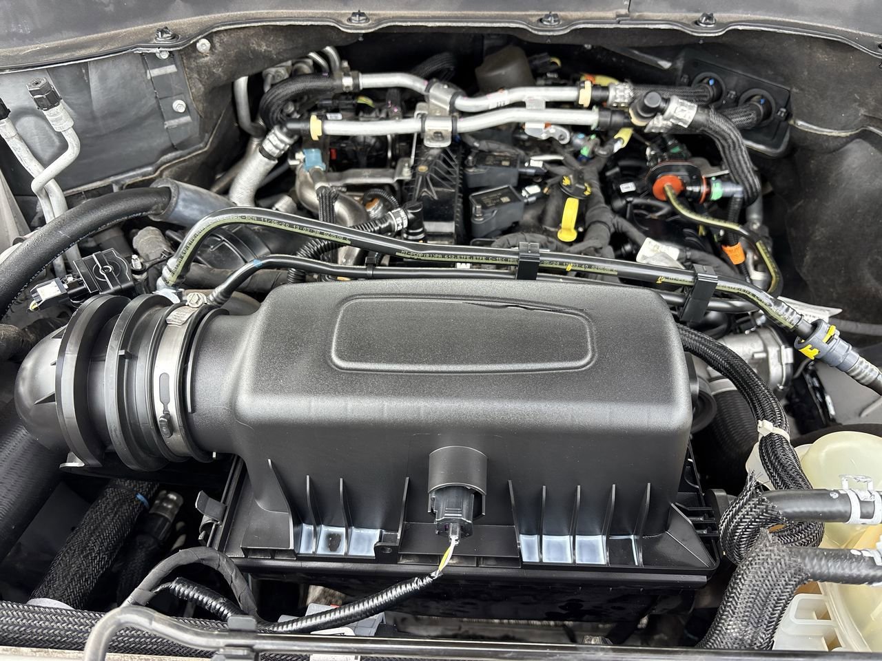 Used 2021 Ford Explorer XLT image 11