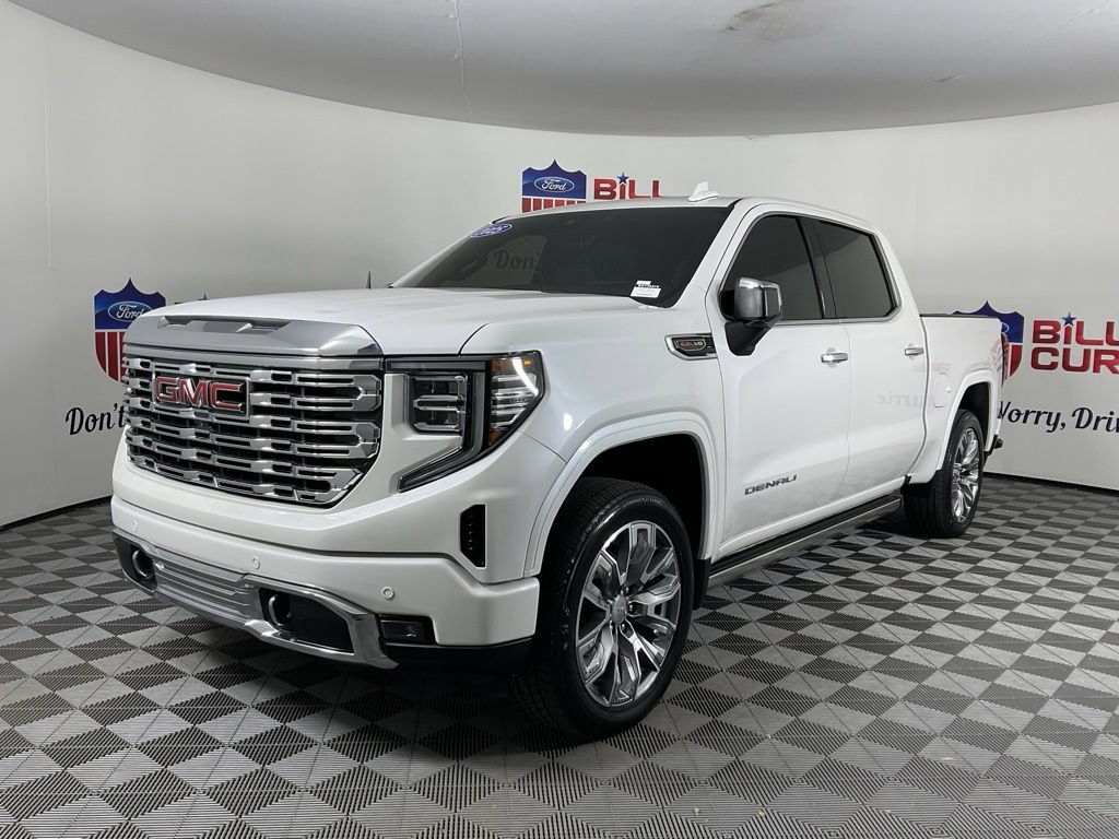 Used 2025 GMC Sierra 1500 Denali w/ Denali Reserve Package AWD/4WD image 7