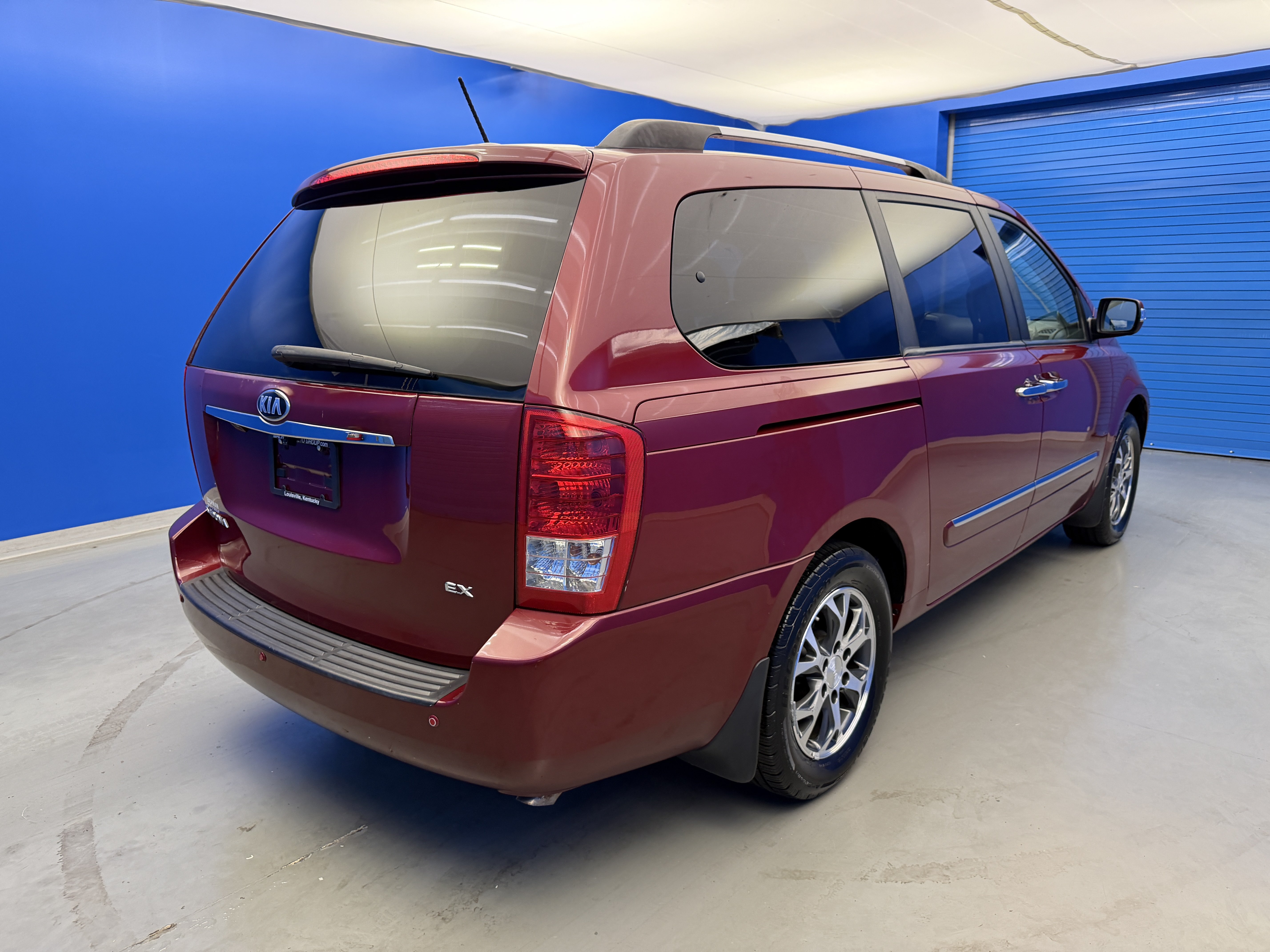 Used 2014 Kia Sedona EX w/ Navigation Package FWD image 7