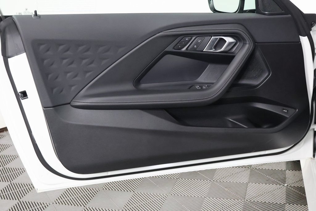 New 2026 BMW 230i Coupe w/ Convenience Package RWD image 7