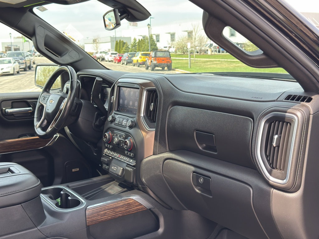 Used 2020 Chevrolet Silverado 1500 High Country AWD/4WD image 33