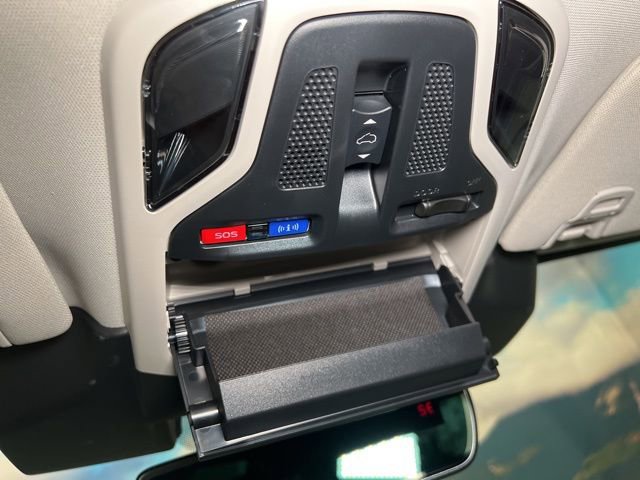 Certified 2025 Subaru Outback Limited image 50