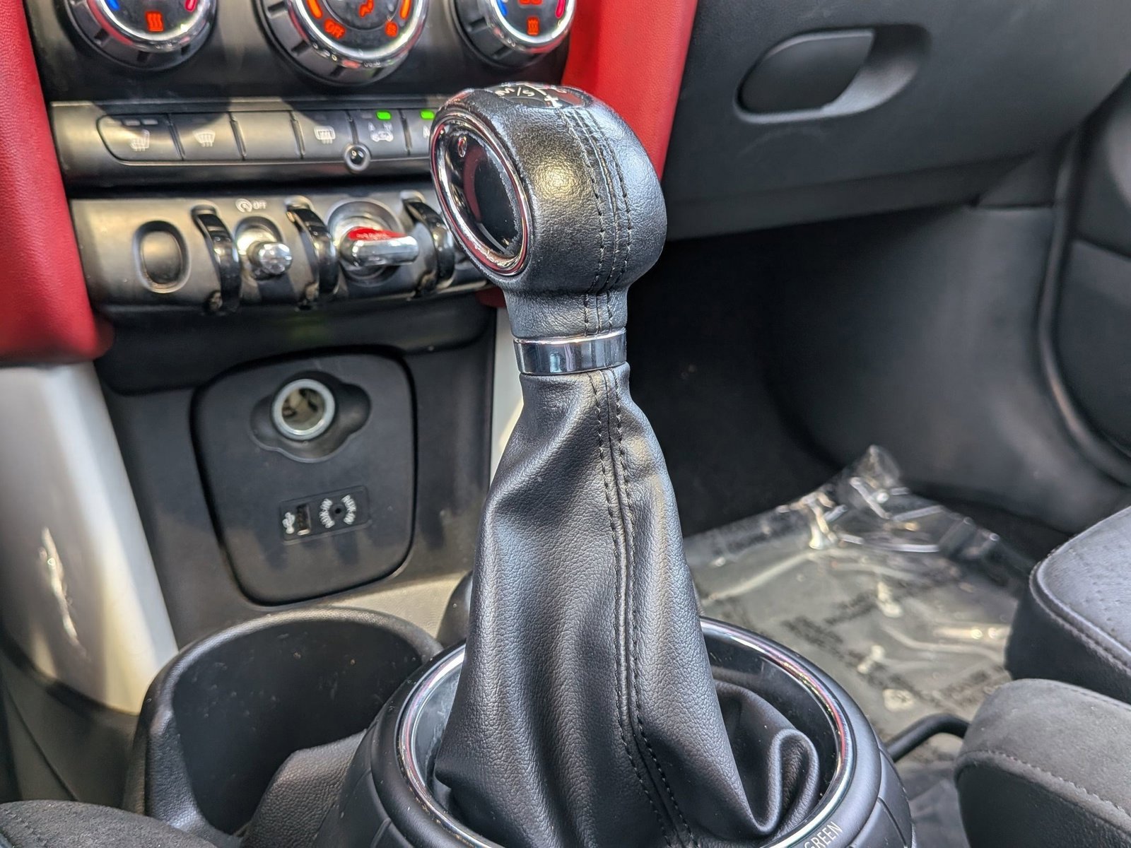 Used 2014 MINI Cooper S FWD image 13