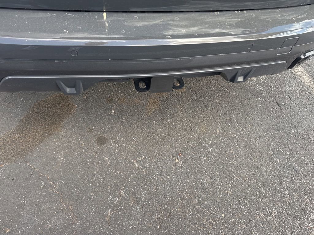 Used 2022 BMW X5 M50i w/ Premium Package image 9