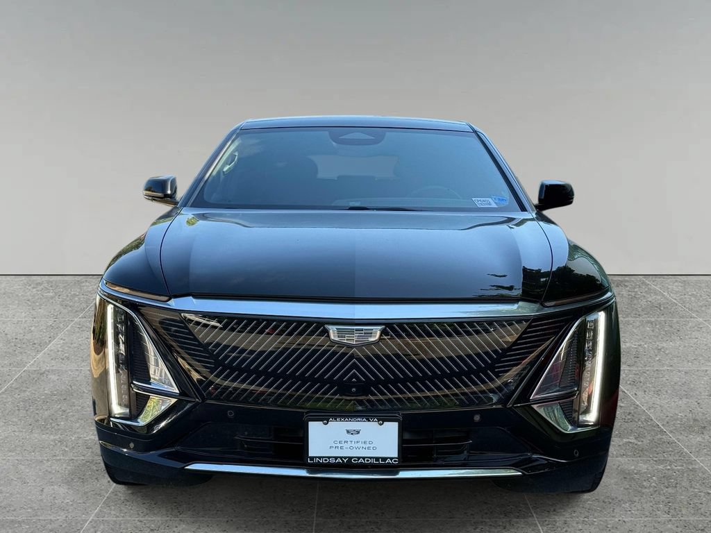 Used 2024 Cadillac Lyriq Luxury AWD/4WD image 8