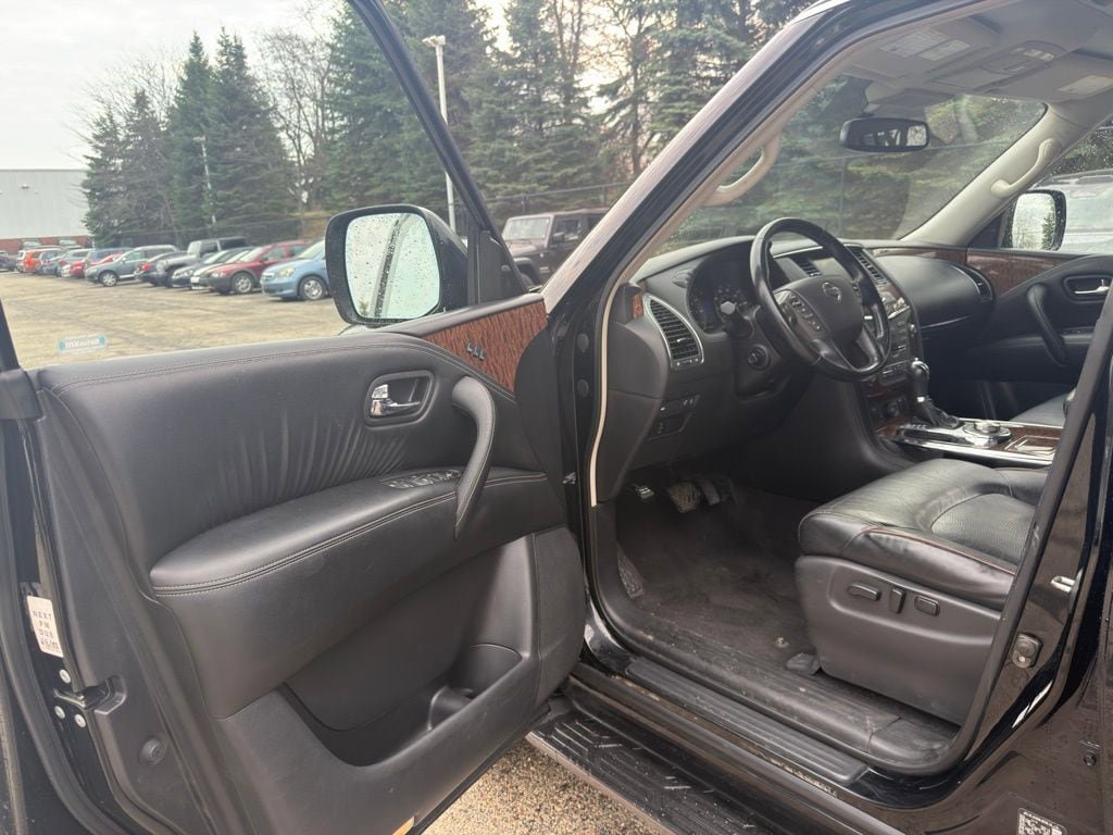 Used 2020 Nissan Armada SL w/ Premium Package AWD/4WD image 10