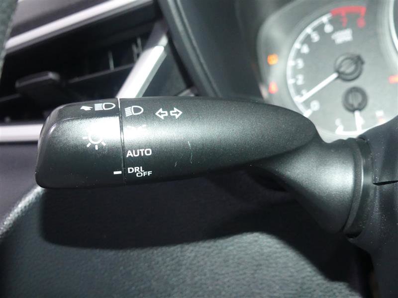 Used 2022 Toyota Corolla LE image 33