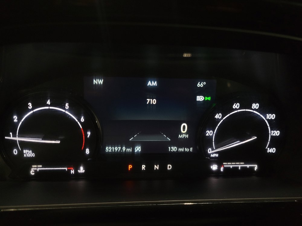 Used 2021 Lincoln Corsair AWD w/ Premium Package image 23
