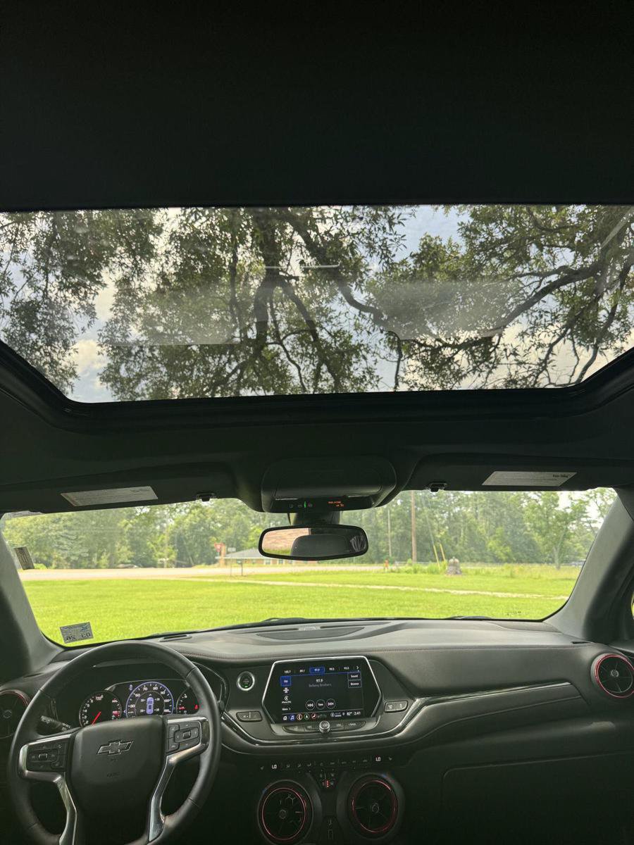 Used 2022 Chevrolet Blazer RS FWD image 18