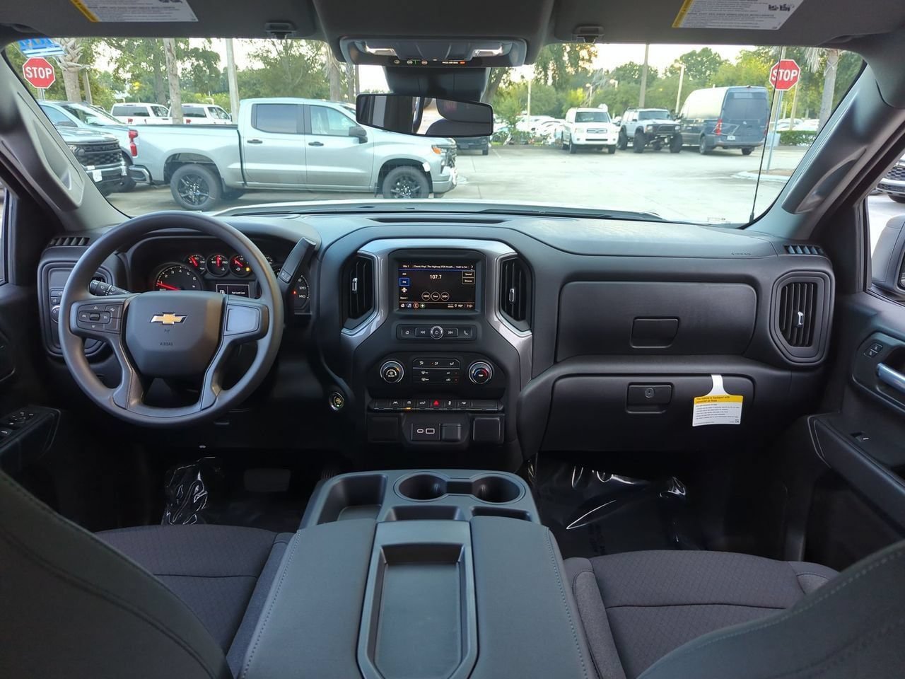 New 2026 Chevrolet Silverado 1500 Custom w/ LPO, Dark Essentials Package RWD image 21