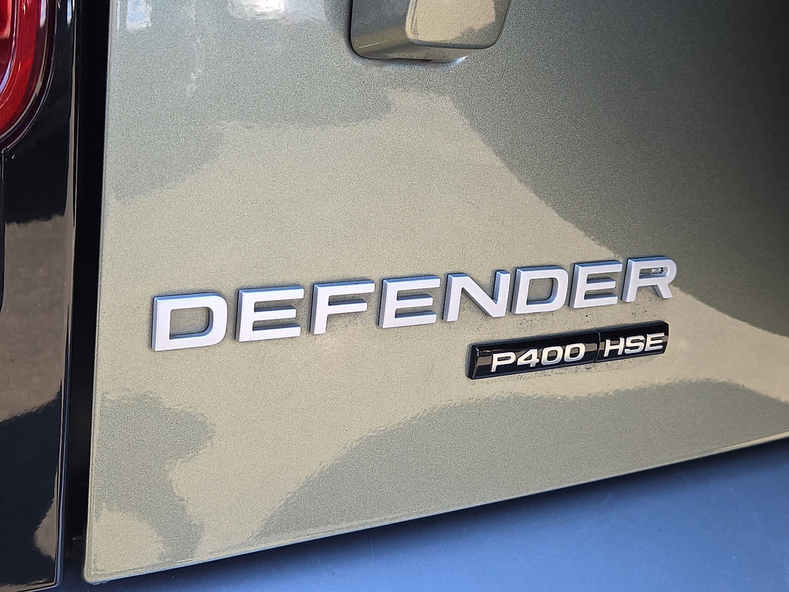 Used 2020 Land Rover Defender 110 HSE image 31