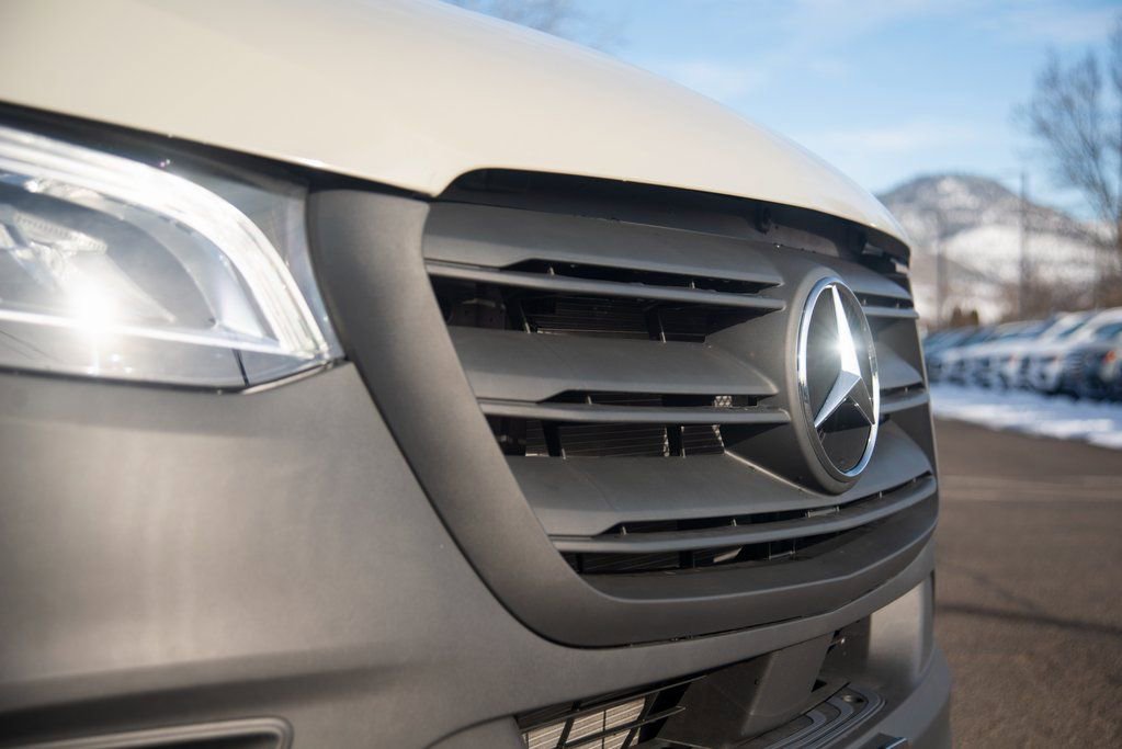 New 2025 Mercedes-Benz Sprinter 2500 image 14