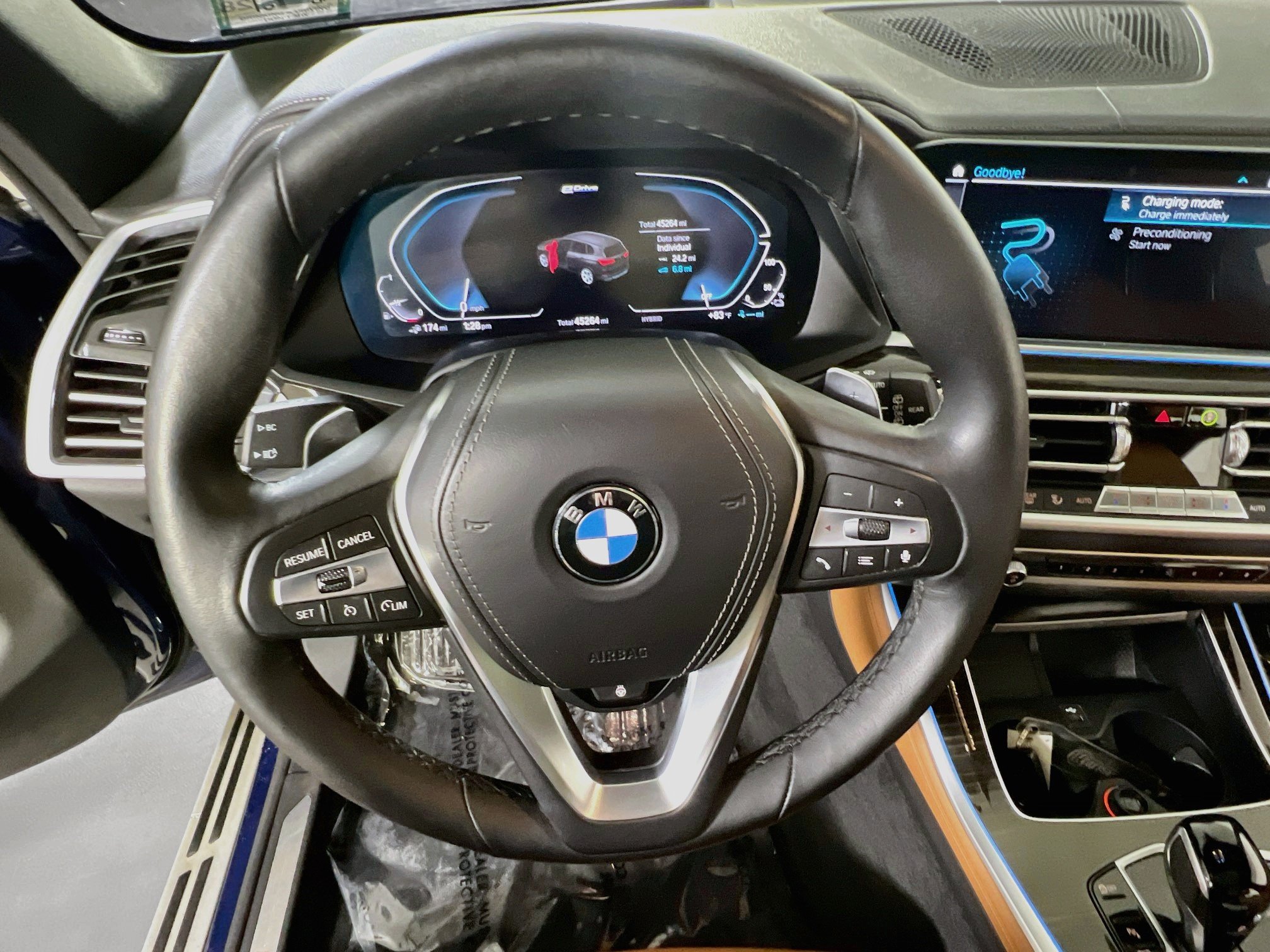 Used 2021 BMW X5 xDrive45e w/ Premium Package 3 AWD/4WD image 11