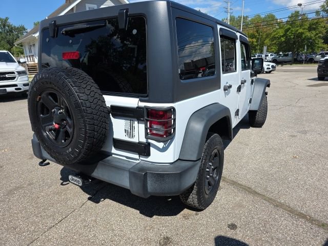 Used 2017 Jeep Wrangler Unlimited Sport w/ Connectivity Group AWD/4WD image 19