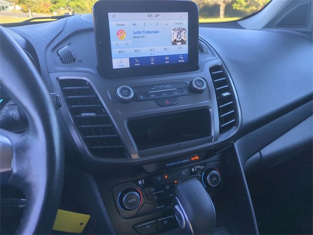 Used 2022 Ford Transit Connect XLT image 24