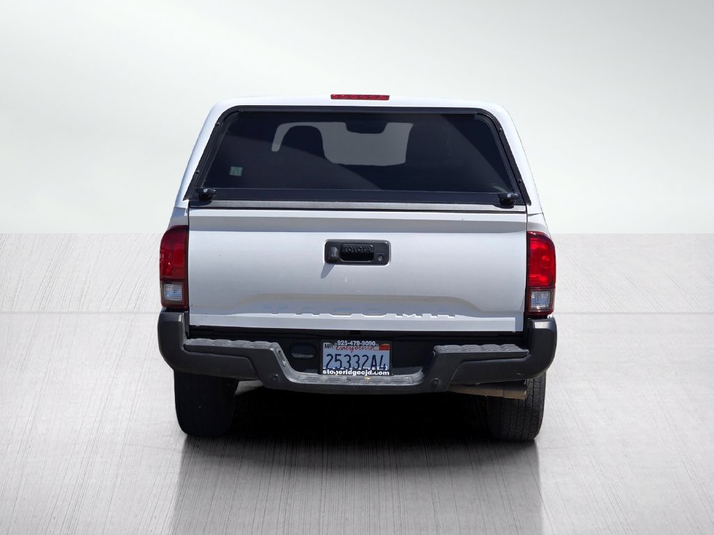 Used 2023 Toyota Tacoma SR RWD image 5