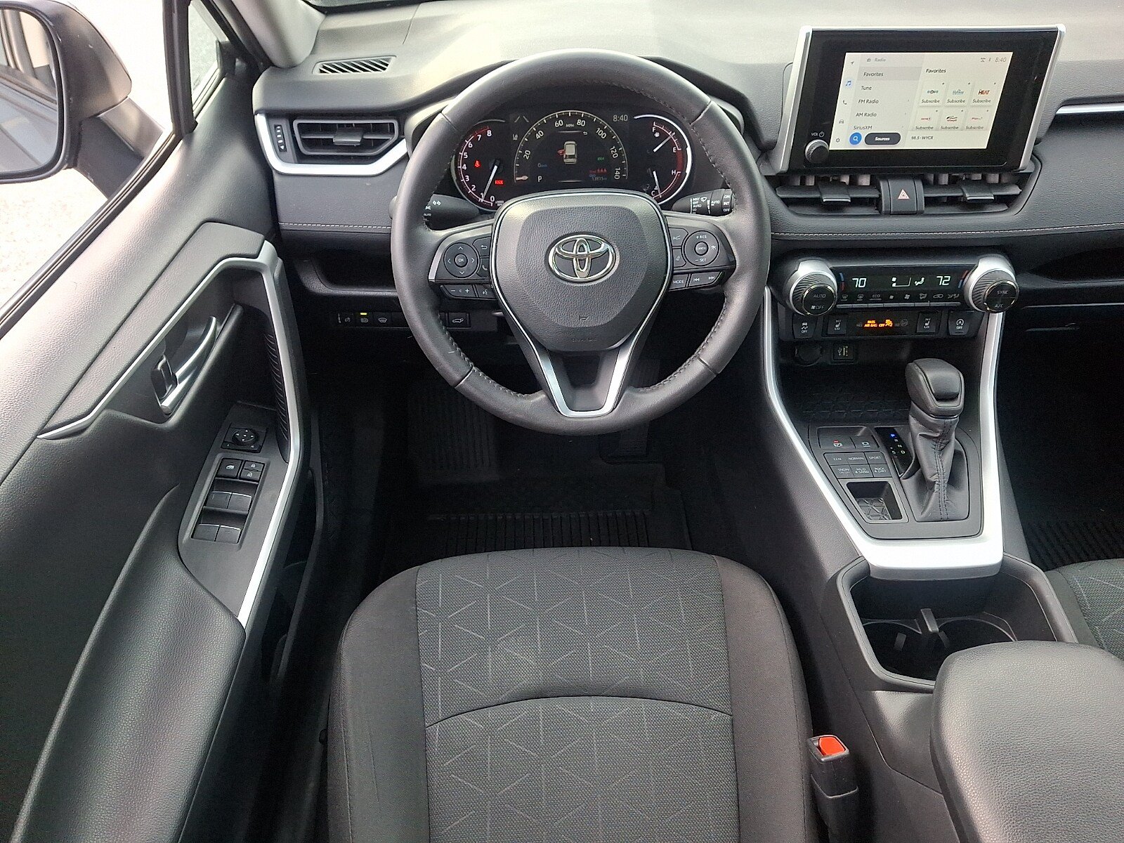 Used 2024 Toyota RAV4 XLE w/ Convenience Package AWD/4WD image 11
