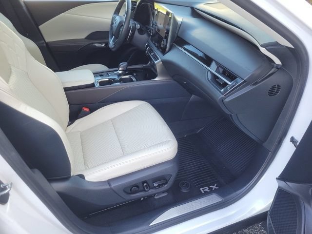 Used 2023 Lexus RX 350 FWD image 12